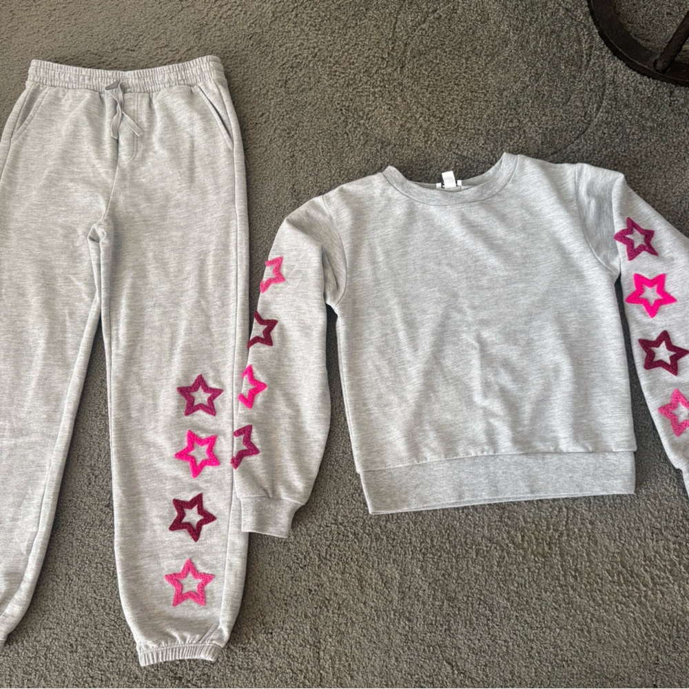 Grey Splendid Star-Embroidered Sweatshirt & Jogger Set